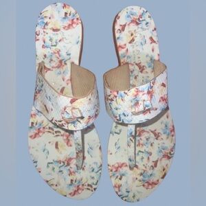 Joie A La Plagę floral embossed leather sandals sz 7.5